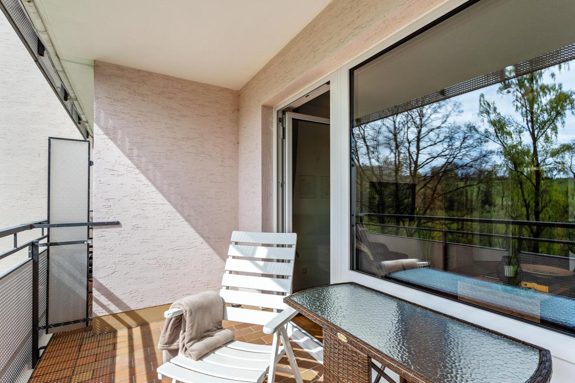 Berg Und Tal Apartment Brilon Exterior foto